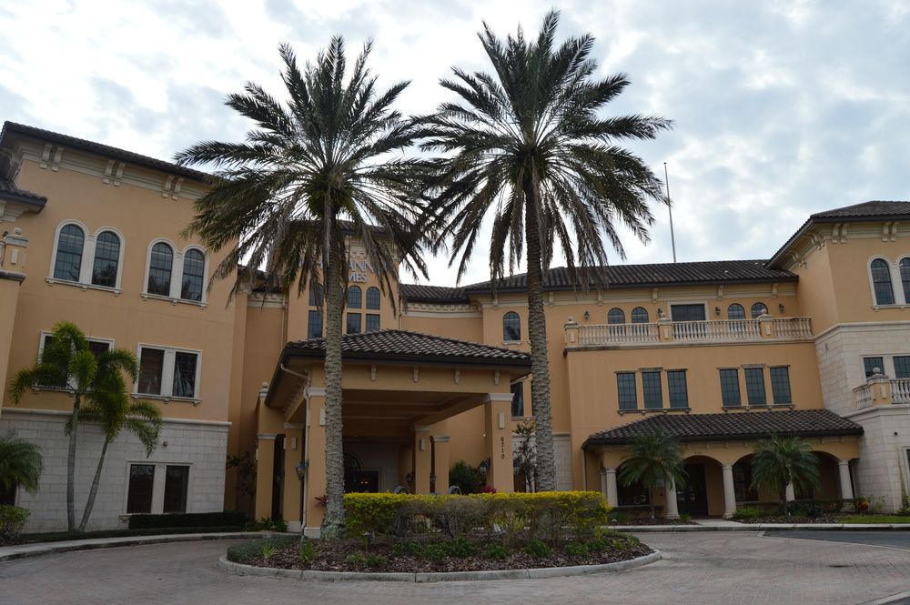 SIGNATURE OFFICE SPACE IN LAKEWOOD RANCH: 6710 Professional Pkwy W , Sarasota, FL 34240